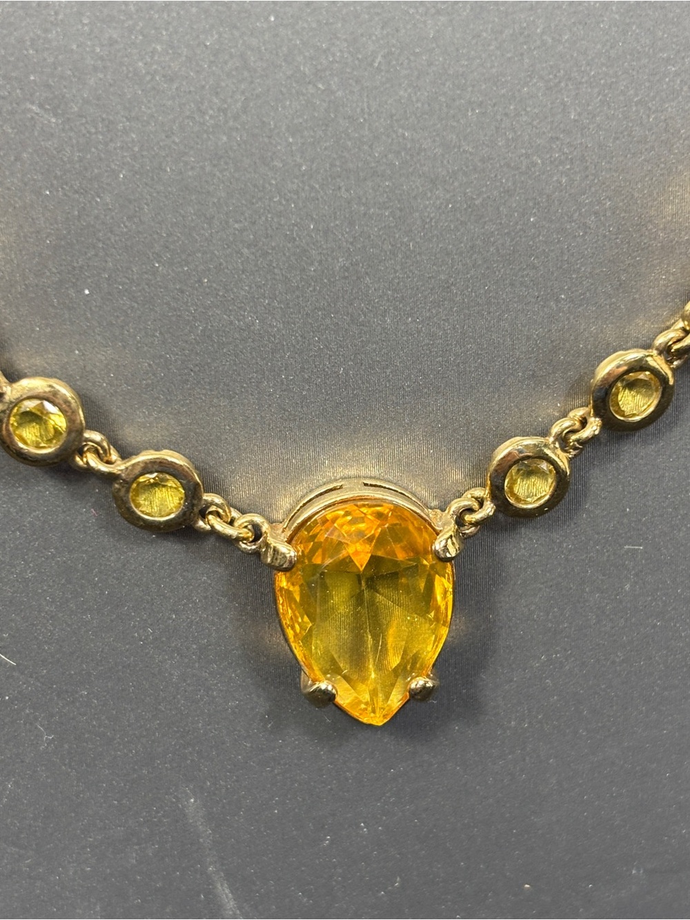 J. Crew Necklace Yellow Faux Faceted Acrylic/Plastic Goldtone 26" - Picture 5 of 11